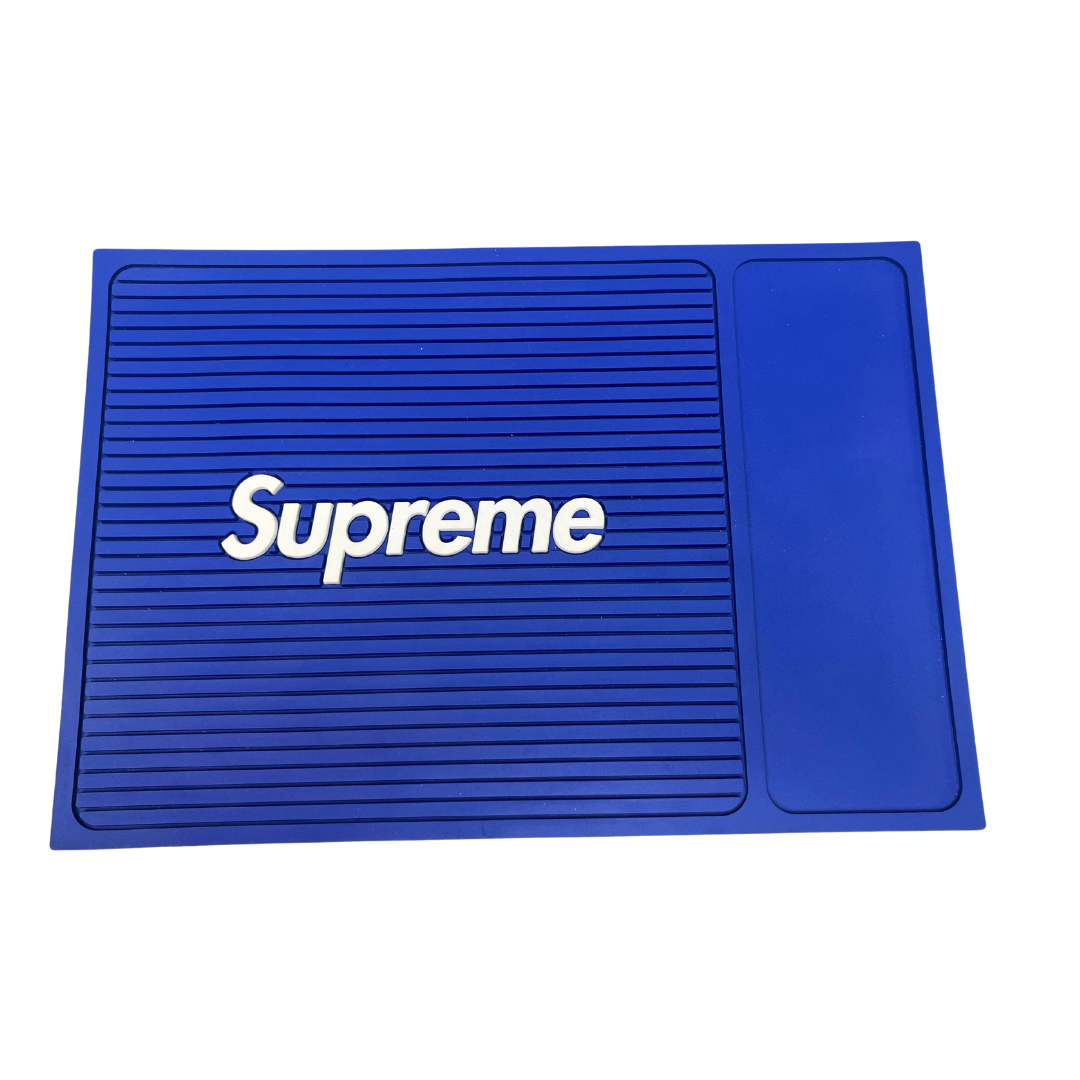 WEB-2024-07-29T112330.439 Tapete SUPREME Azul - Imagen 1